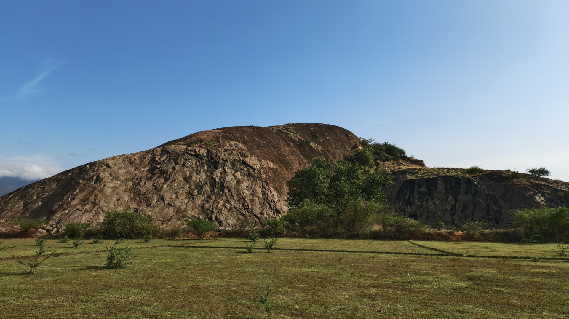 Kadag Rock Formation, Dass, Bauchi State